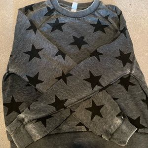 Alternative crew neck